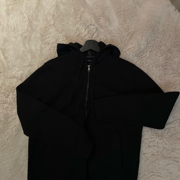 Banana Republic, men’s zip up sweater hoodie - Picture 2 of 7